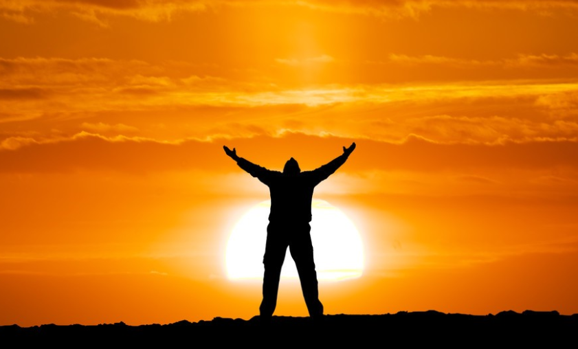 仰望全能的神 - 小羊信息